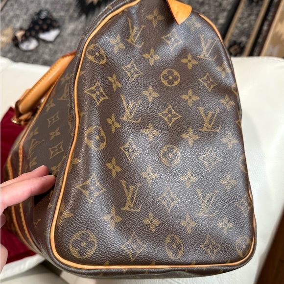 KEEP ALL 45 Louis Vuitton bag. Comes with lock and key key #306 and tag. - Picture 5 of 17